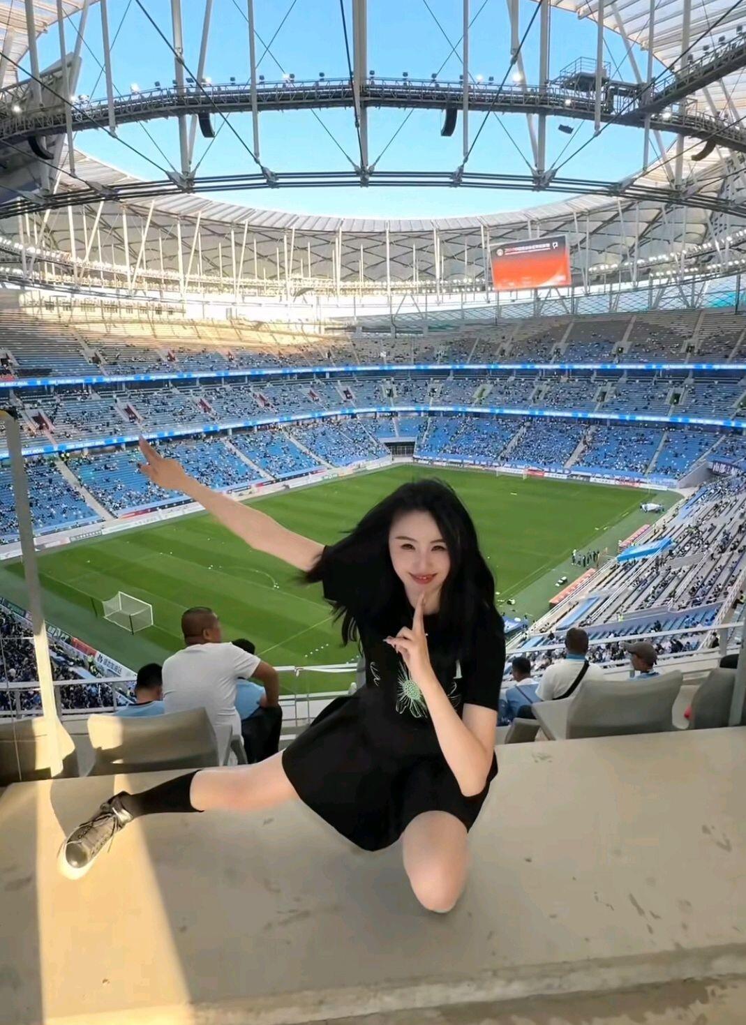 美好的绿茵时光女子足球赛事的魅力之处
