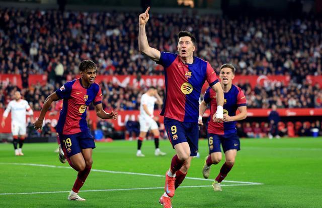 比利时险胜塞维利亚，佩德里扛起全队