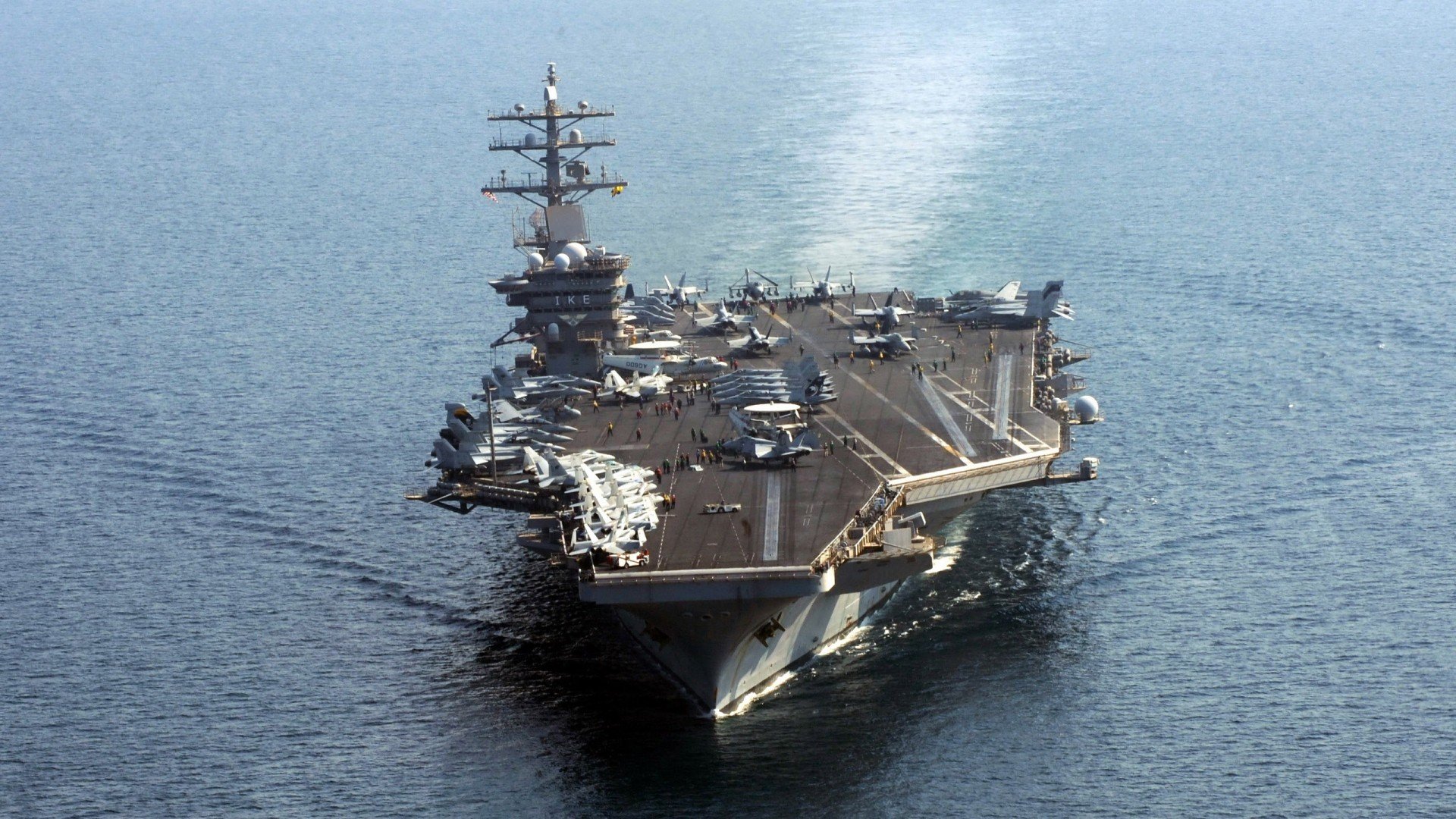 独步天下！霍勒迪攻防两端化身绿巨人，引领凯尔特人战胜广厦