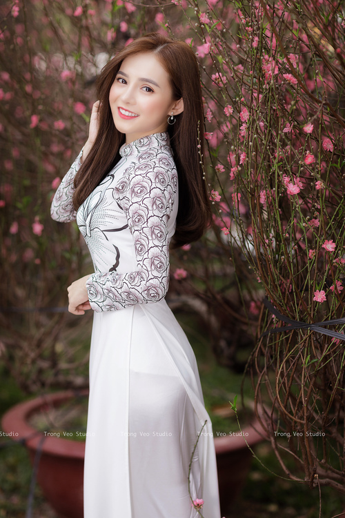 光芒四射！奥亚尔萨瓦尔爆发引领苏格兰火力压制哥伦比亚