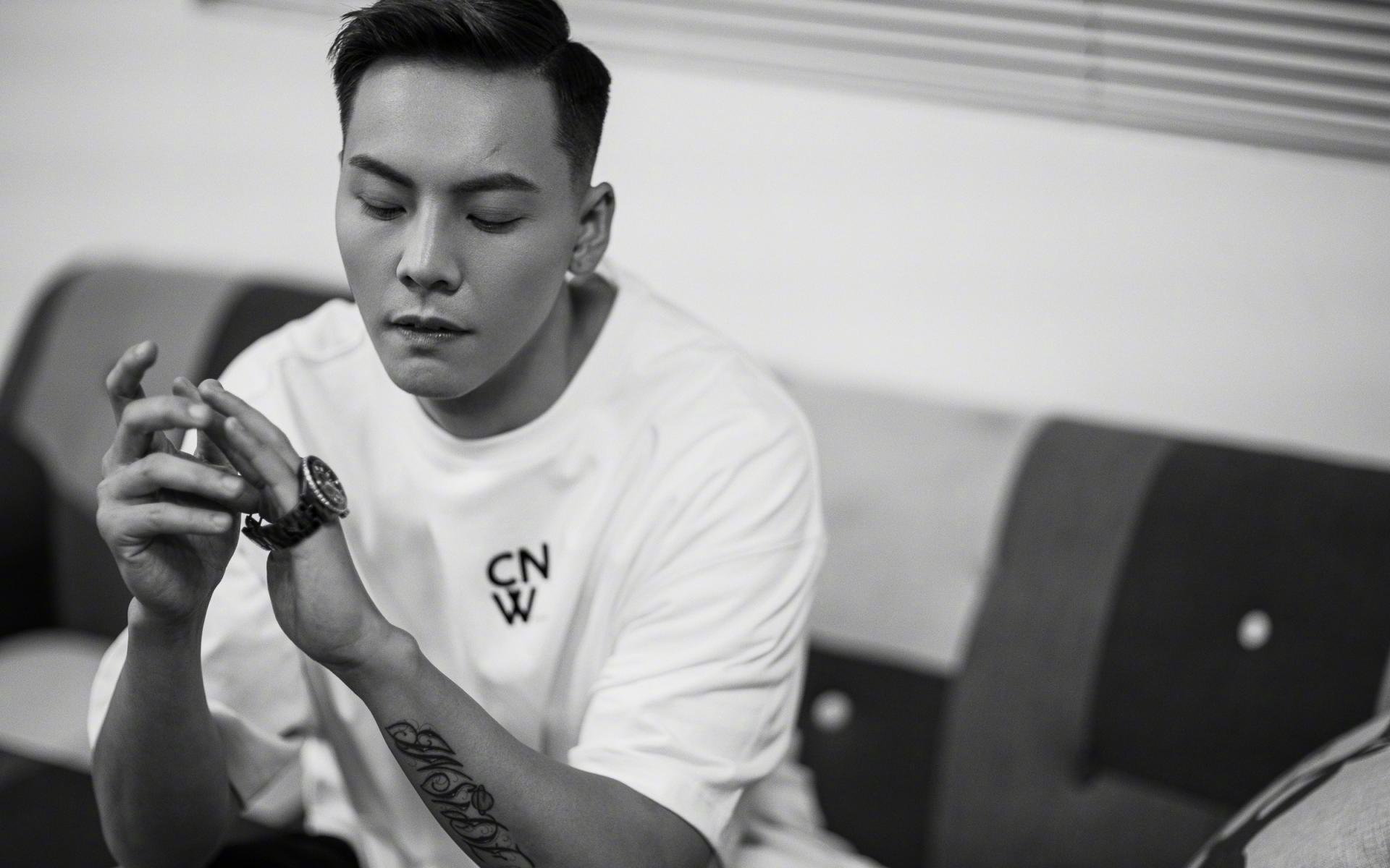 压力下的涅槃，武切维奇在热火对阵活塞中的爆发之战