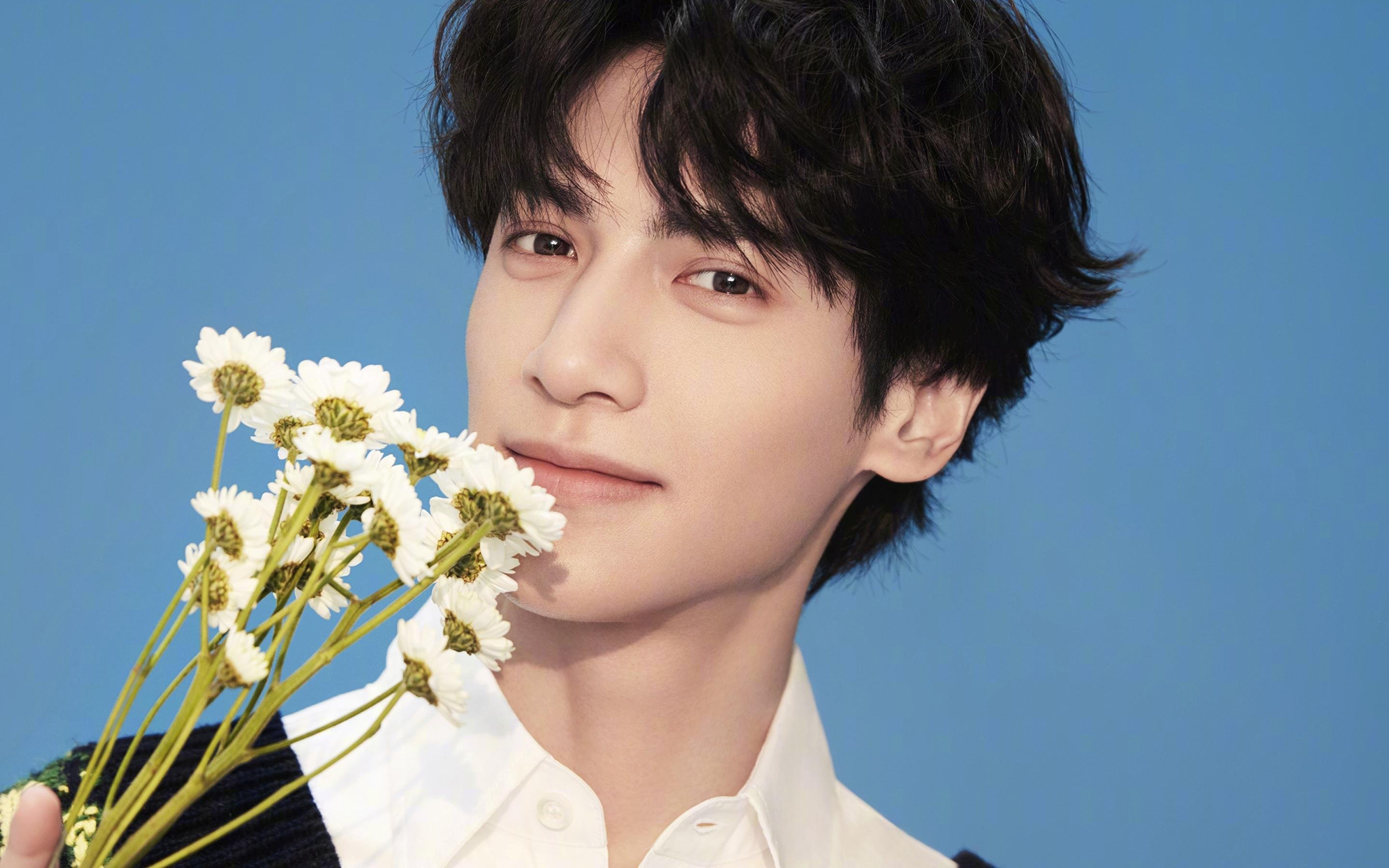 星光撕裂夜幕，内马尔一剑封喉的欧冠传奇夜