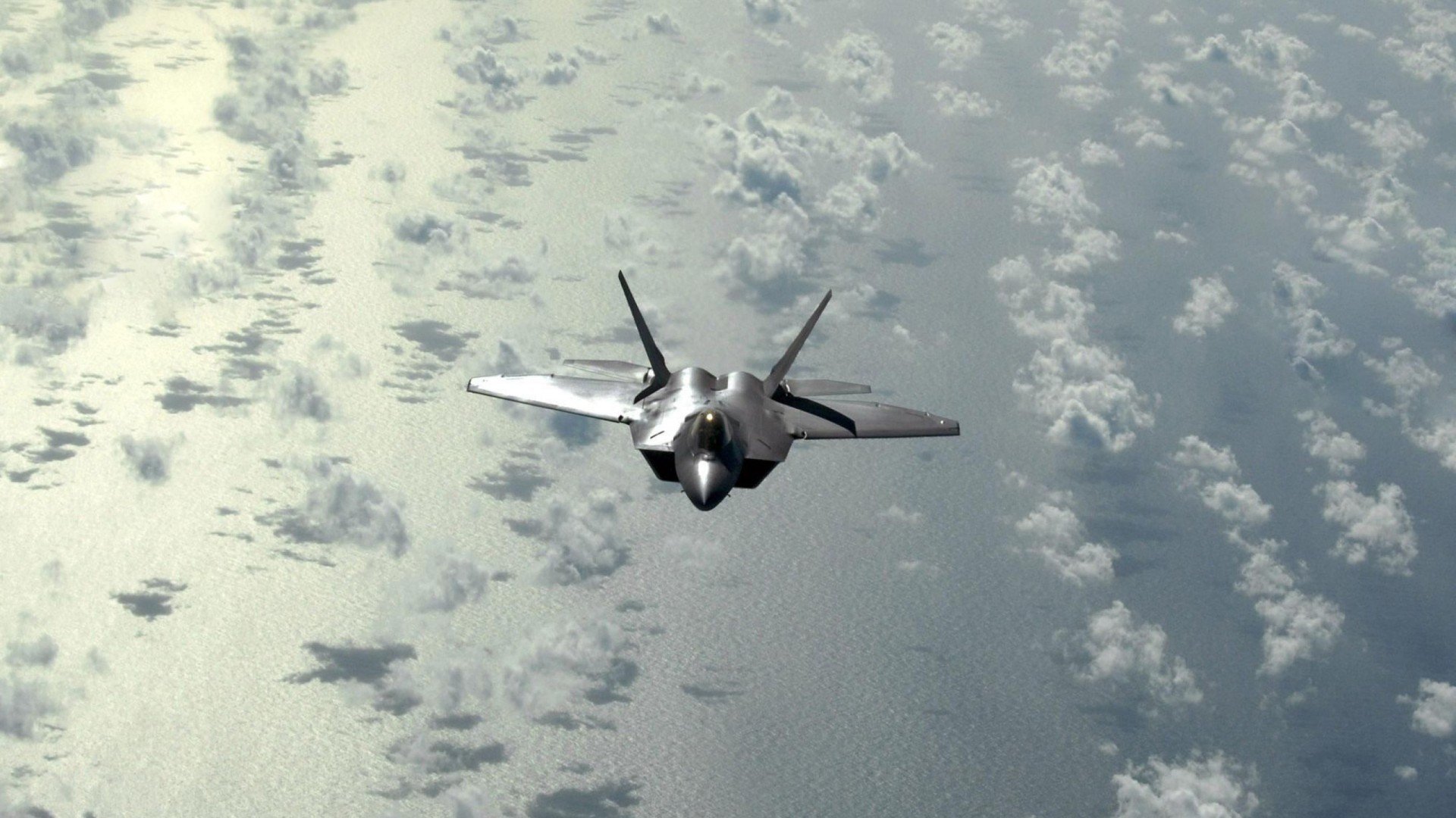 当新疆队封锁宇宙快船，哈登在F1赛道完成后撤步超车